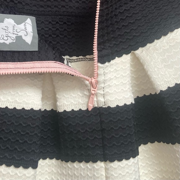 Anthropologie Girls From Savoy Pointe Belle Striped Skirt Women S Black & Cream - Picture 6 of 8